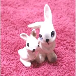 Two Early Monrovia Hagen Renaker White Rabbits Blue Eyes 1950s Figurine Easter